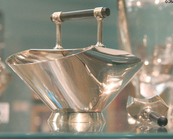 Electroplated nickel silver sugar bowl & scoop (c1880) by Christopher Dresser made by Hukin & Heath of Birmingham at Ashmolean Museum. Oxford, England.
