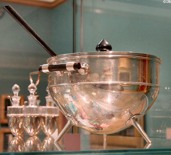 Electroplated nickel silver tureen (1881) by Christopher Dresser made by Hukin & Heath of Birmingham at Ashmolean Museum. Oxford, England.