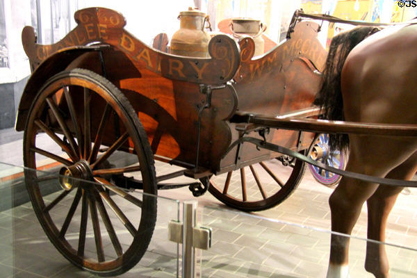 Horse-drawn 2-wheel Conlee Dairy Milk Float (c1920) at Ulster Transport Museum. Belfast, Northern Ireland.