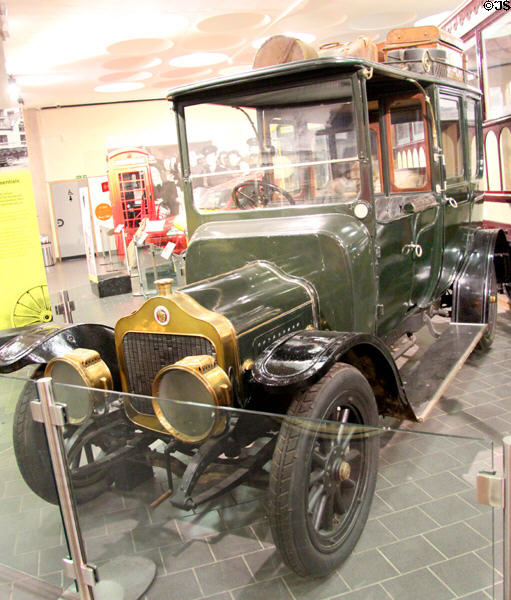 Minerva Taxi (1911) at Ulster Transport Museum. Belfast, Northern Ireland.