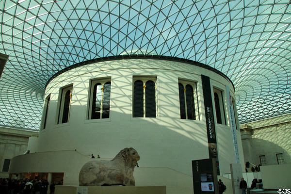 Queen Elizabeth Great Court (2003) of British Museum incorporates former round Reading Room. London, United Kingdom. Architect: Norman Foster & Partners.