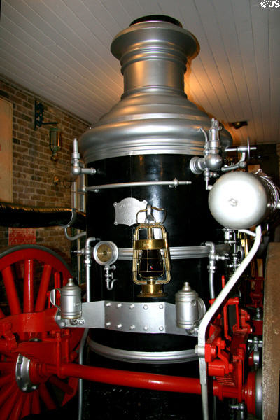 Metropolitan steam pumper (1904) by American Fire Engine Co. of Seneca Falls, NY at Phoenix Fire Museum. Mobile, AL.