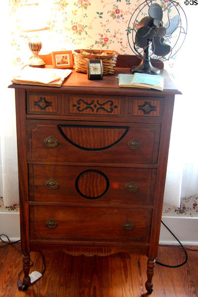Chest of drawers with electric fan at Clinton Birthplace Home. Hope, AR.