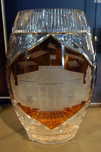Crystal Vase engraved with White House (1993) gift of Polish President Lech Walesa at Clinton Presidential Library. Little Rock, AR.
