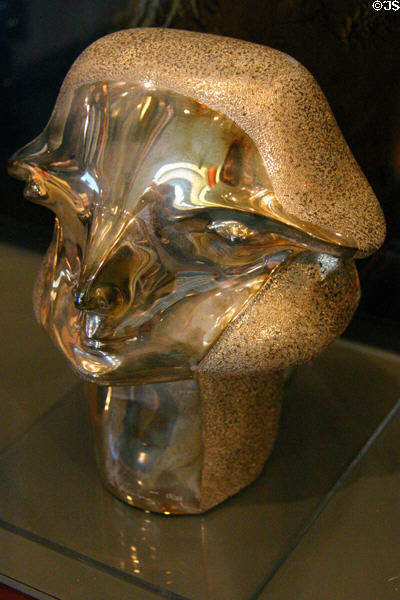 Abstract silver bust given by Mexico at Clinton Presidential Library. Little Rock, AR.