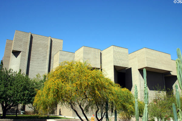 Phoenix Civic Plaza (1972) (225 E Adams). Phoenix, AZ. Style: Modern. Architect: Charles Luckman Partnership.