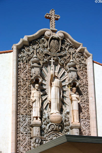 St Francis Xavier church (1959) plateresque facade. Phoenix, AZ. Style: Spanish revival. Architect: J. Earl Trudeau.