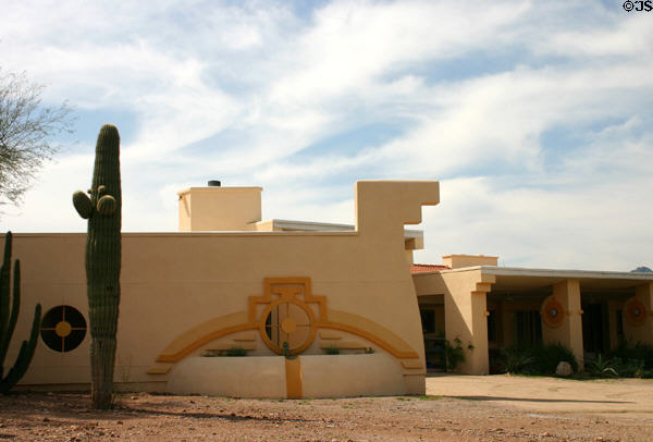 Modern house using native themes (6038 N 52nd St.). Phoenix, AZ.