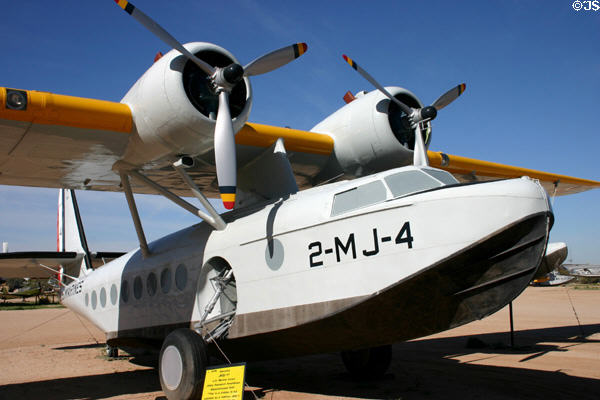 Sikorsky JRS-1 (1937) amphibious transport, Pima Air & Space Museum. Tucson, AZ.