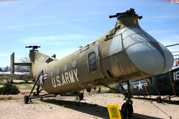 Piasecki H-21 Workhorse Utility Transport Helicopter (1952-63), Pima Air & Space Museum. Tucson, AZ.