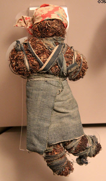 Seri (Comcáac) native seaweed doll with skirt (1941) from Northwest Mexico at Arizona State Museum. Tucson, AZ.