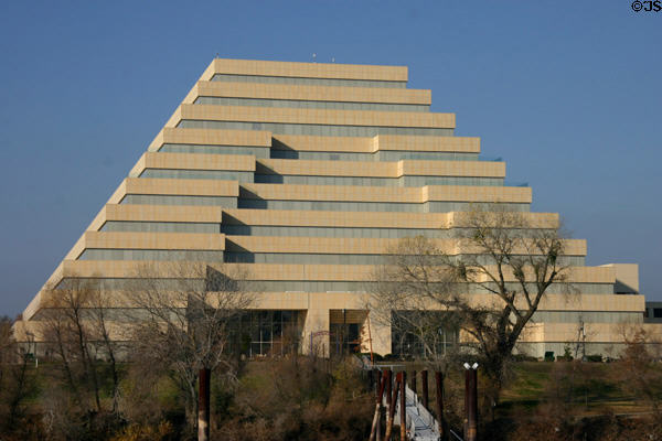 Ziggurat Building (707 3rd St. West) bears a stepped pyramid shape. Sacramento, CA. Architect: Edwin Kado.