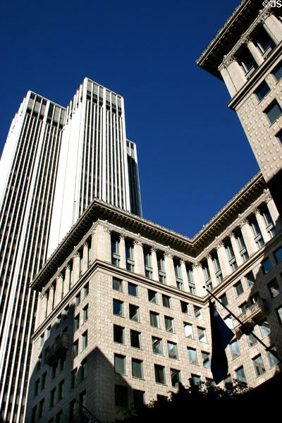 611 Place (1967) (42 floors) (611 West 6th St.) over Pacific Center. Los Angeles, CA. Architect: William L. Pereira & Assoc..