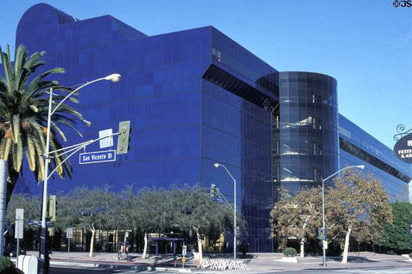 Pacific Design Center Blue building (1975). Beverly Hills, CA. Style: Postmodern. Architect: Cesar Pelli.