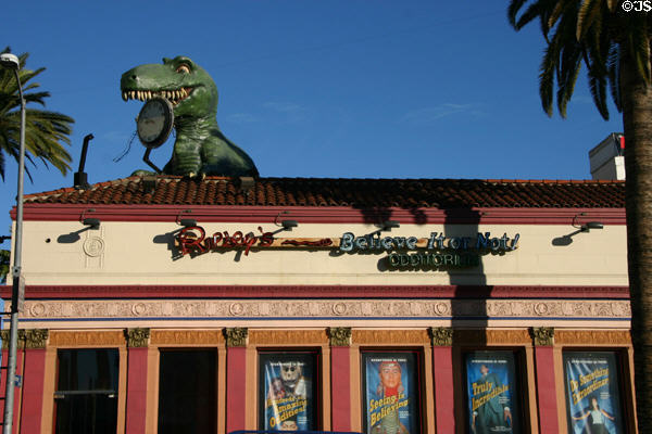 Ripley's Believe It Or Not (6780 Hollywood Blvd.) with T-Rex eating clock. Hollywood, CA.