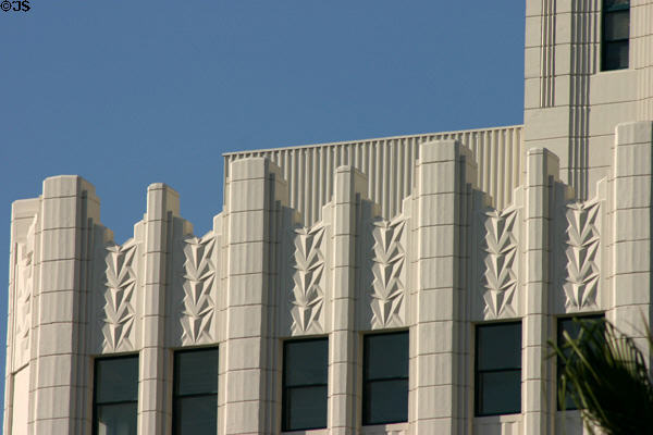 Bay City Guaranty Building Art Deco zigzag detail. Santa Monica, CA.