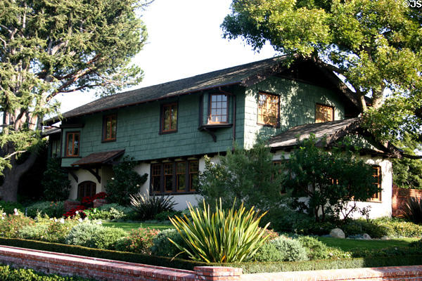 Gillis house (1906) (406 Adelaide Dr.). Santa Monica, CA. Style: Arts & Crafts. Architect: Myron Hunt & Elmer Grey.
