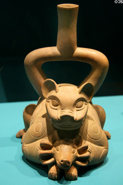 Tembladera feline ceramic stirrup spout bottle (1800-100 BCE) from Peru at Fowler Museum. Los Angeles, CA.