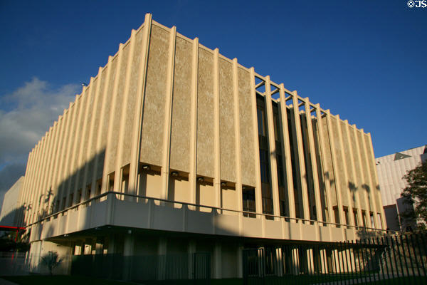 Ahmanson Building (1964) on LACMA campus. Los Angeles, CA. Architect: William L. Pereira.