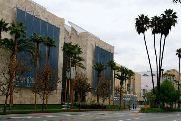 Wilshire Blvd. streetscape of LACMA campus with Broad Contemporary Art, Ahmanson & Art of the Americas Buildings. Los Angeles, CA.