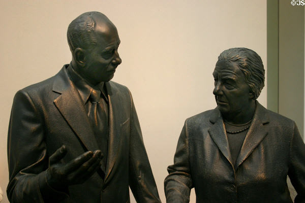 Statues of leaders of Egypt Anwar el-Sadat & Israel Golda Meir (1990) by Ivan & Elliot Schwarz at Nixon Library. Yorba Linda, CA.
