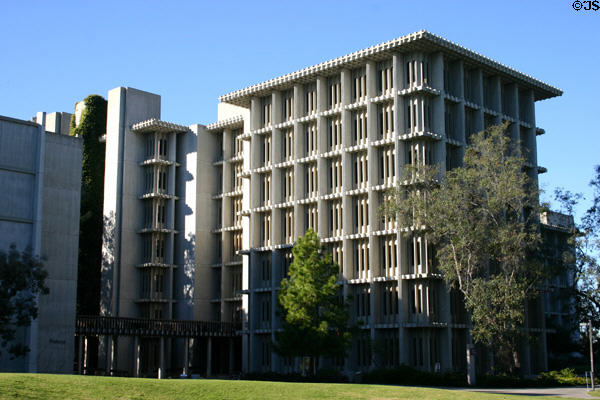 Applied Physics & Mathematics Building (1969) at Muir College UCSD. La Jolla, CA. Architect: Mosher Drew.