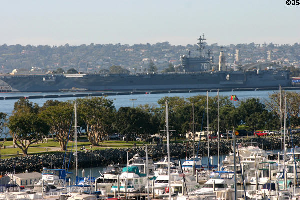 Nuclear aircraft carrier USS Ronald Reagan (2001) (CVN-76). San Diego, CA.
