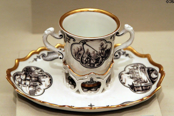 Porcelain cup & saucer (c1740) by Claudius Innocentius du Paquier of Vienna, Austria at J. Paul Getty Museum Center. Malibu, CA.