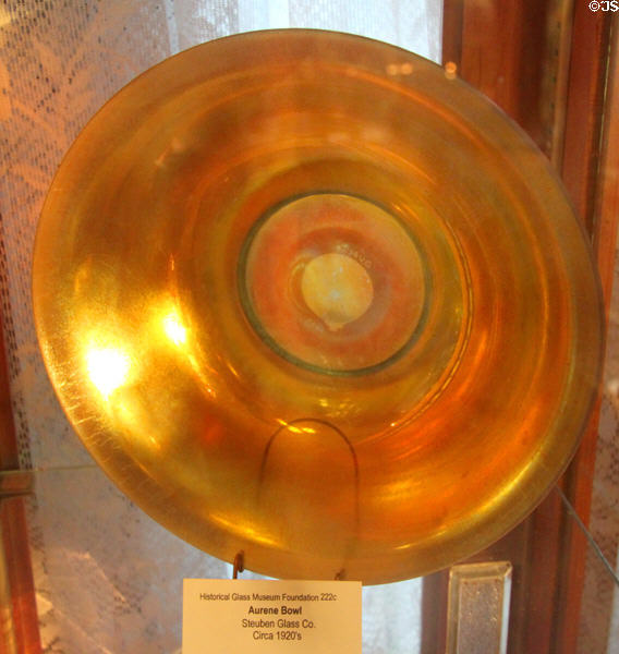 Aurene gold bowl (c1920s) by Steuben Glass Co. at Historical Glass Museum. Redlands, CA.