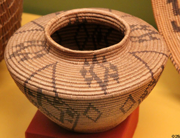Panamint or Shoshone native basket jar at San Bernardino County Museum. Redlands, CA.