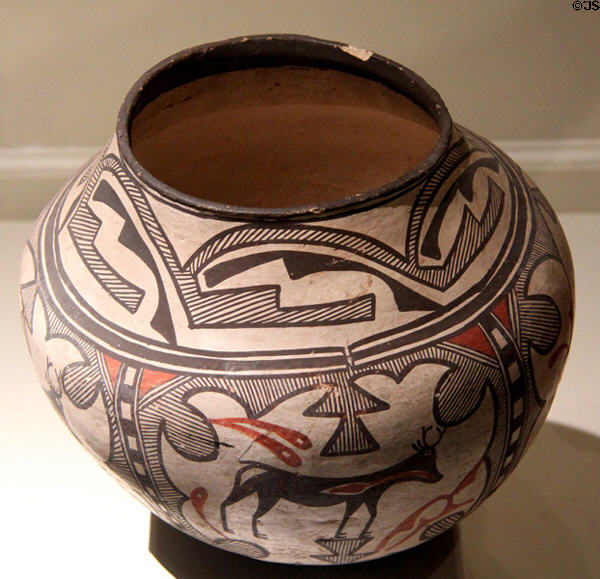 Ceramic jar (1951) from Zuni Pueblo, NM at Riverside Museum. Riverside, CA.