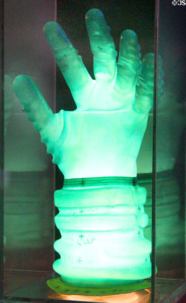 NASA astronaut glove (phase III) at March Field Air Museum. Riverside, CA.