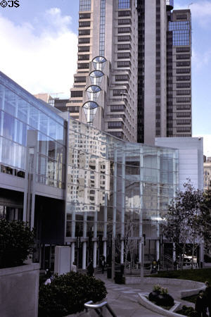Metreon exterior & Marriott Hotel. San Francisco, CA.