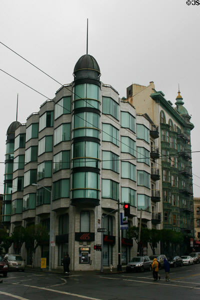 New building mimics heritage flatiron building. San Francisco, CA.