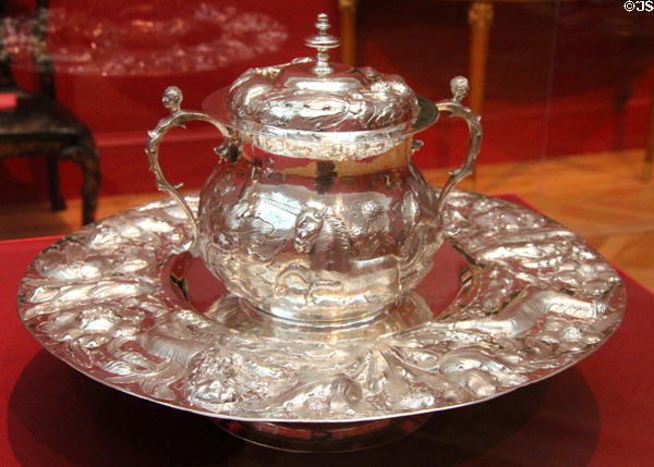 Covered silver porringer (1662) from London at Legion of Honor Museum. San Francisco, CA.