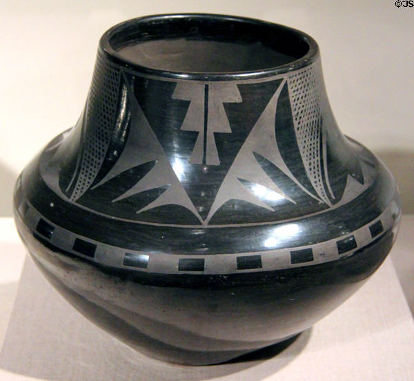 San Ildefonso Pueblo earthenware black-on-black jar (olla) (c1930) by Tonita Martinez Roybal of New Mexico at de Young Museum. San Francisco, CA.