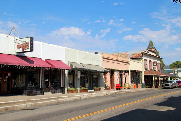 View of main street of Mariposa. Mariposa, CA.