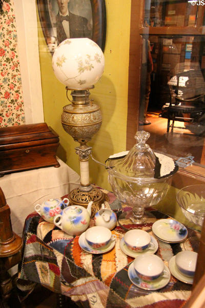 Tea service & others items of Jessie Fremont at Mariposa Museum. Mariposa, CA.