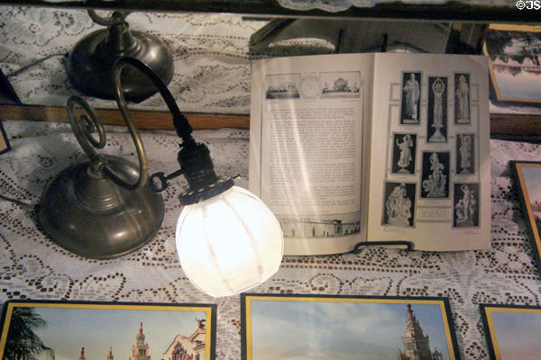 Antique desk light at Tuolumne County Museum. Sonora, CA.