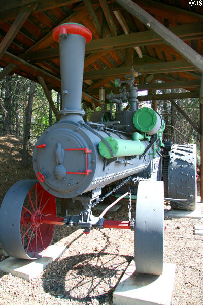 Steam tractor by Case Threshing Machine Co. at Siskiyou County Museum?. Yreka, CA.
