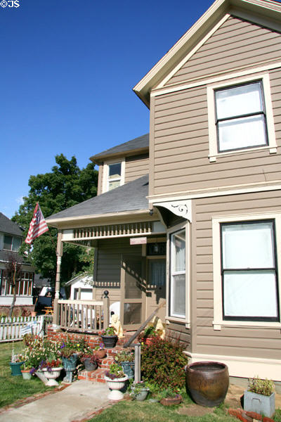 J.B. Martin House (1899). Yreka, CA.