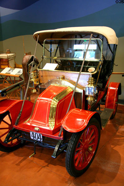 Renault Type AX (1906) at El Pomar Carriage Museum. Colorado Springs, CO.