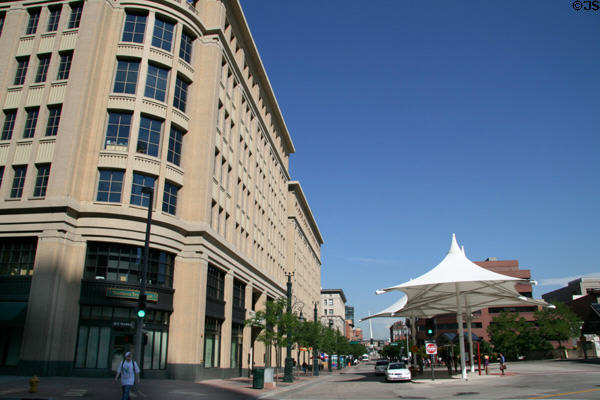 16th Street Mall, Market St. transit station & Northern Trust Bank (1573 Market St.). Denver, CO.