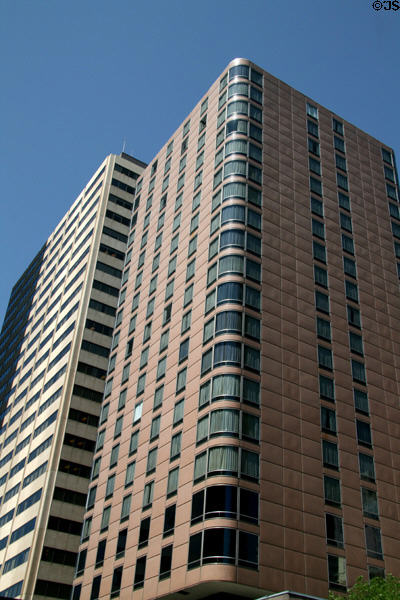 Comfort Inn (1959) (22 floors) (401 17th St.) built as addition to Brown Palace Hotel. Denver, CO. Architect: William B. Tabler Architects.
