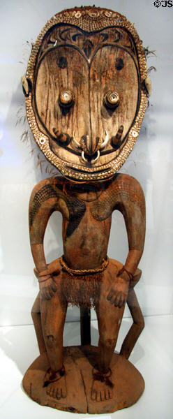 Latmul-culture wooden orator's stool (1900) from Papua New Guinea at Denver Art Museum. Denver, CO.
