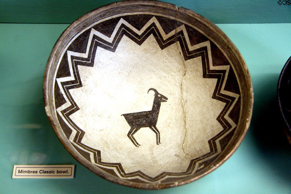 Mimbres Mongollon native pottery bowl (c500 BCE-1200 CE) with goat or sheep from southern New Mexico at Mesa Verde Museum. CO.