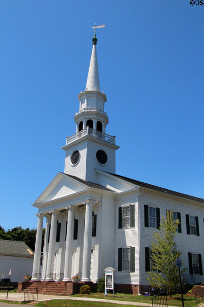 Guilford First Congregational Church (1830) (122 Broad St.). Guilford, CT.