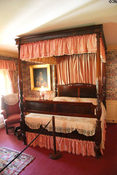 Canopied bed (c1900) in Mulberry Suite at Hill-Stead Museum. Farmington, CT.