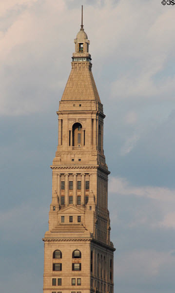Travelers Tower (1919) (24 floors) (1 Grove St.). Hartford, CT.