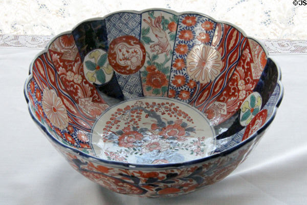 Chinese-export porcelain bowl at Isham-Terry House Museum. Hartford, CT.
